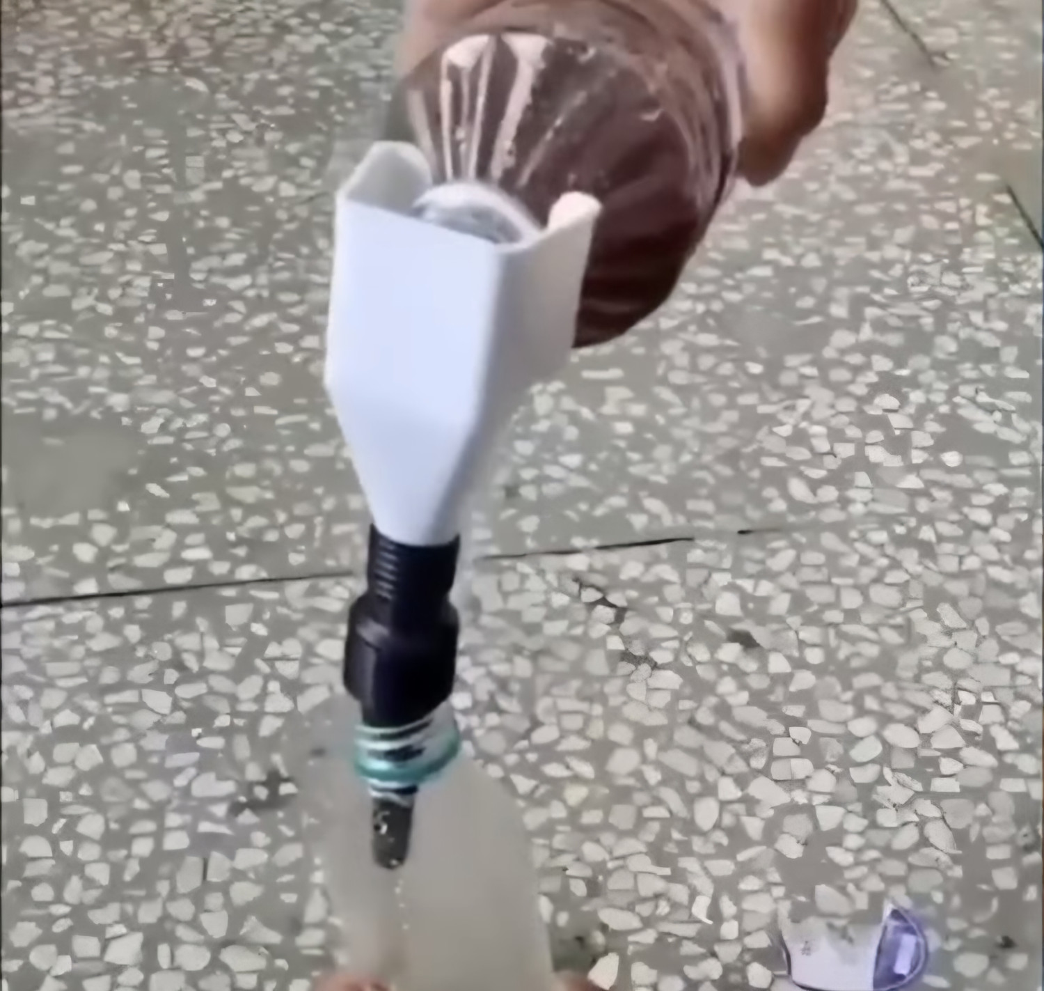 Plastic Funnel - Uses in engine oil, coolant, gasoline, kerosene, engine fluids, etc